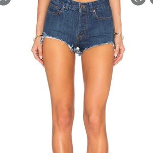 Free People Logan denim shorts - NWT - size 24